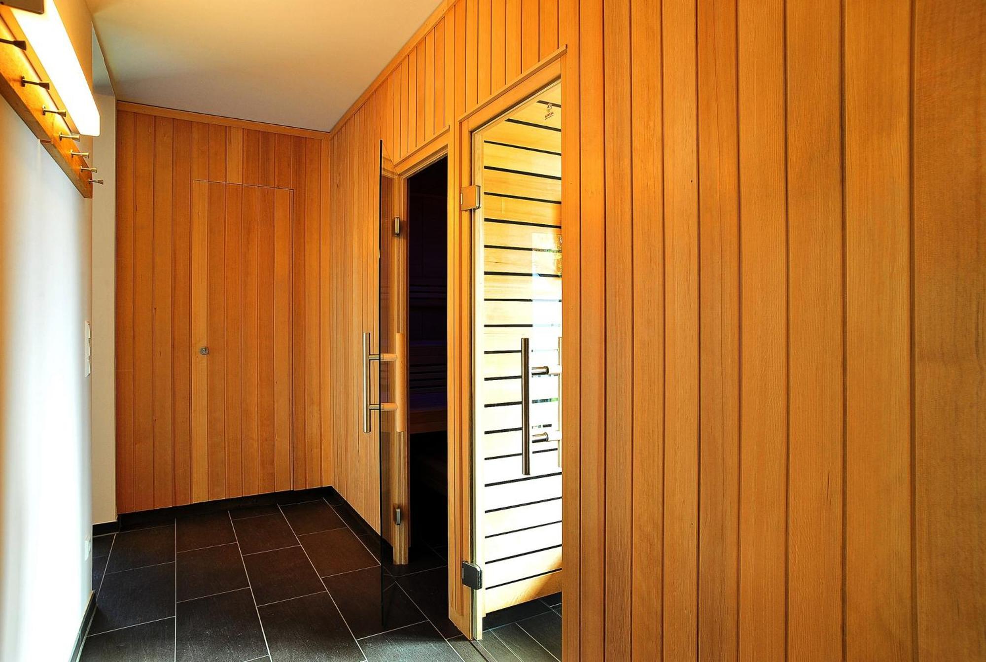 Gasthof Hotel Zum Hirsch***S Kirchen  Exterior photo