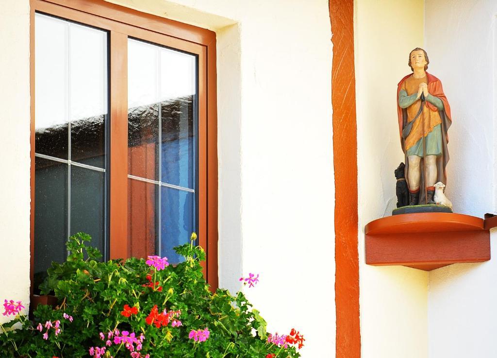 Gasthof Hotel Zum Hirsch***S Kirchen  Exterior photo